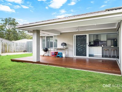 16 Fred Pham Cres, Doolandella