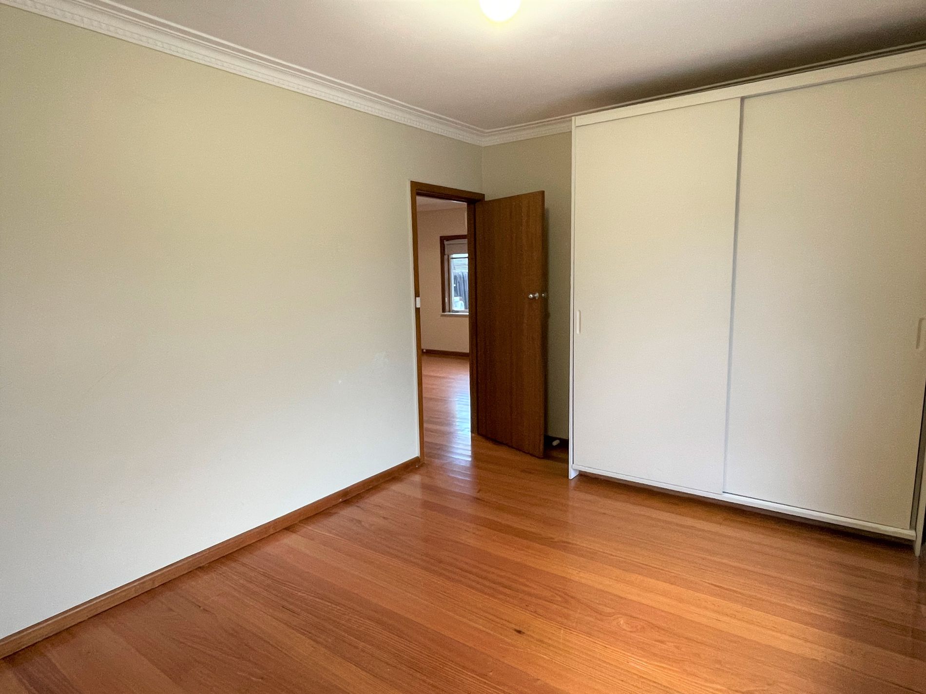 1/6 Waratah Avenue, Tullamarine