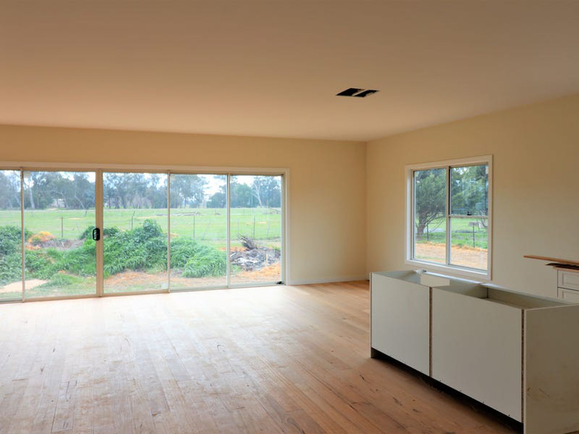 12 Farrah Place, Avenel