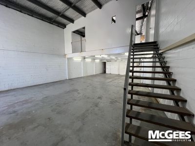2 / 88 Logan Road, Woolloongabba