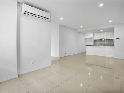 20 / 15 Toongabbie Road, Toongabbie