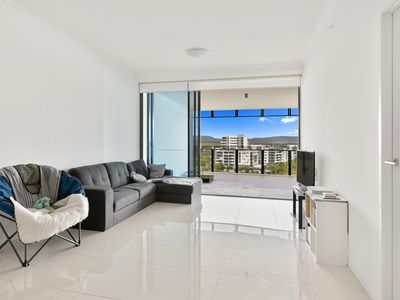 2805 / 25 East Quay Drive, Biggera Waters