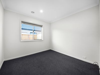 1 Rockdale Road, Clyde North