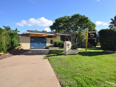 20 Bonner Crescent, Dubbo