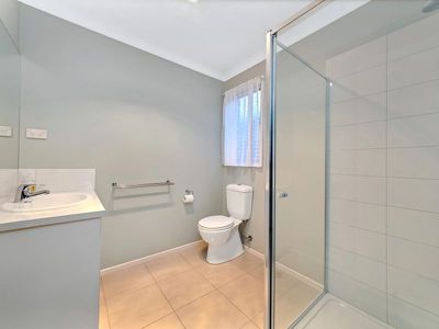 28 Bimberry Circuit, Clyde