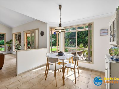 8 Binya Place, Ocean Shores