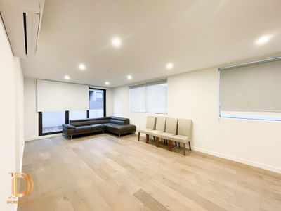 304B / 57 Middleborough Road, Burwood