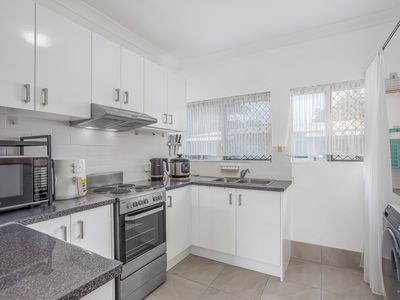 8 / 21 Creedy Street, Westcourt