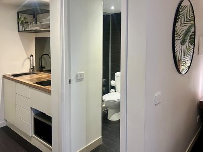 1128 / 572 St Kilda Road, Melbourne