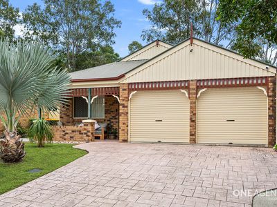 48 Wivenhoe Cct, Forest Lake