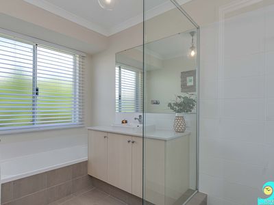 178 Lagoon Drive, Yanchep