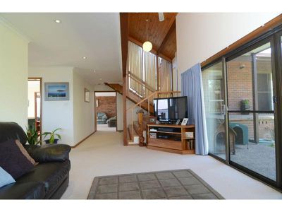 10 Yule Street, Eden