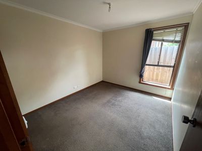 2 / 59 Duncans Road, Werribee