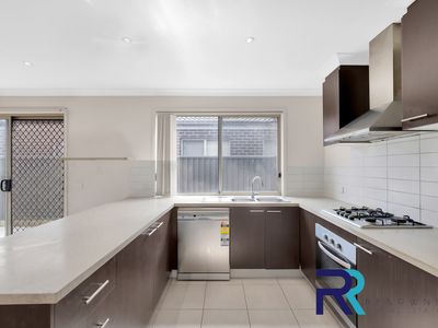 51 pioneer drive, Deer Park