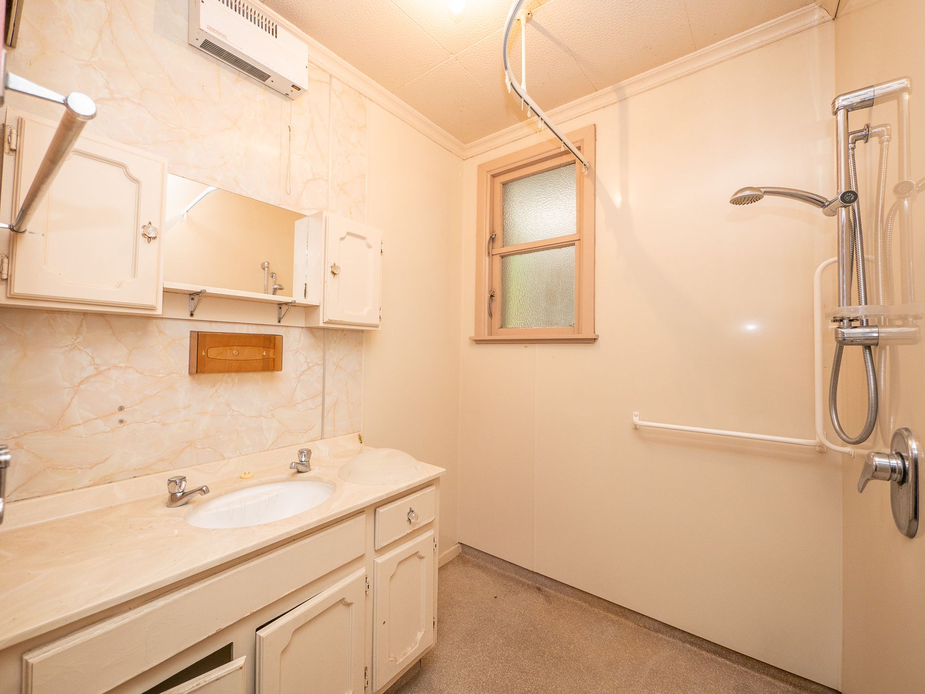 184 Main South Road, Green Island