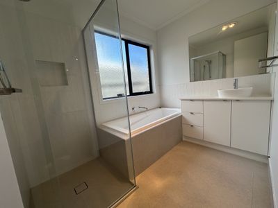 21 Robb Avenue, Hamlyn Heights