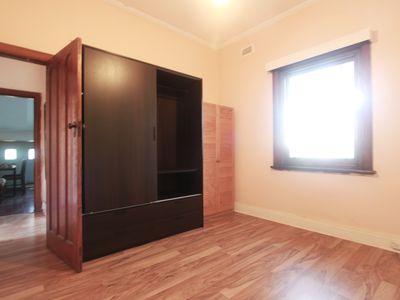 34 Haughton Road, Oakleigh