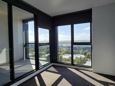 21909 / 2 Figtree Drive, Sydney Olympic Park