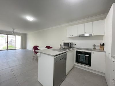 1 / 10 Newbury Street, Pimpama