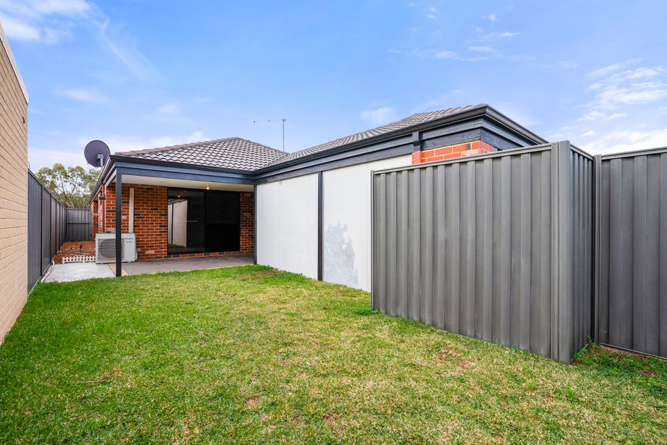 5 ANGERTON MEWS, Baldivis
