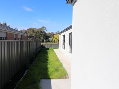 42 Delma Crescent, Seymour