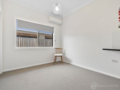 55 Mirrawena Avenue, Bangalee