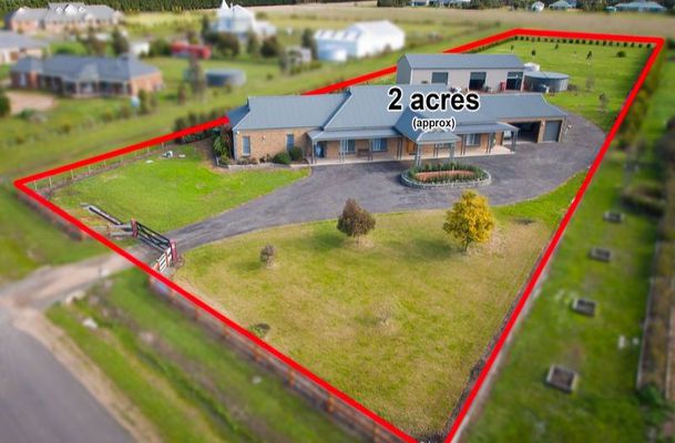 5 The Ridge, Oaklands Junction