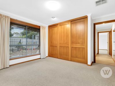 6 Timothy Court, Mitchell Park