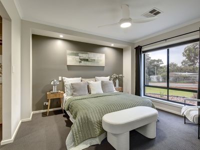 6 Timothy James Court, Murray Bridge
