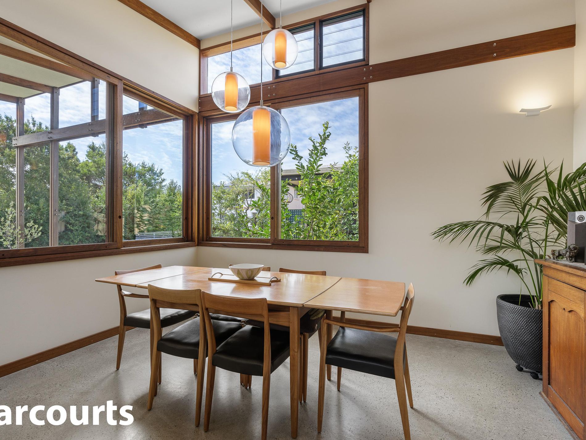 26 Ross Avenue, Narrawallee