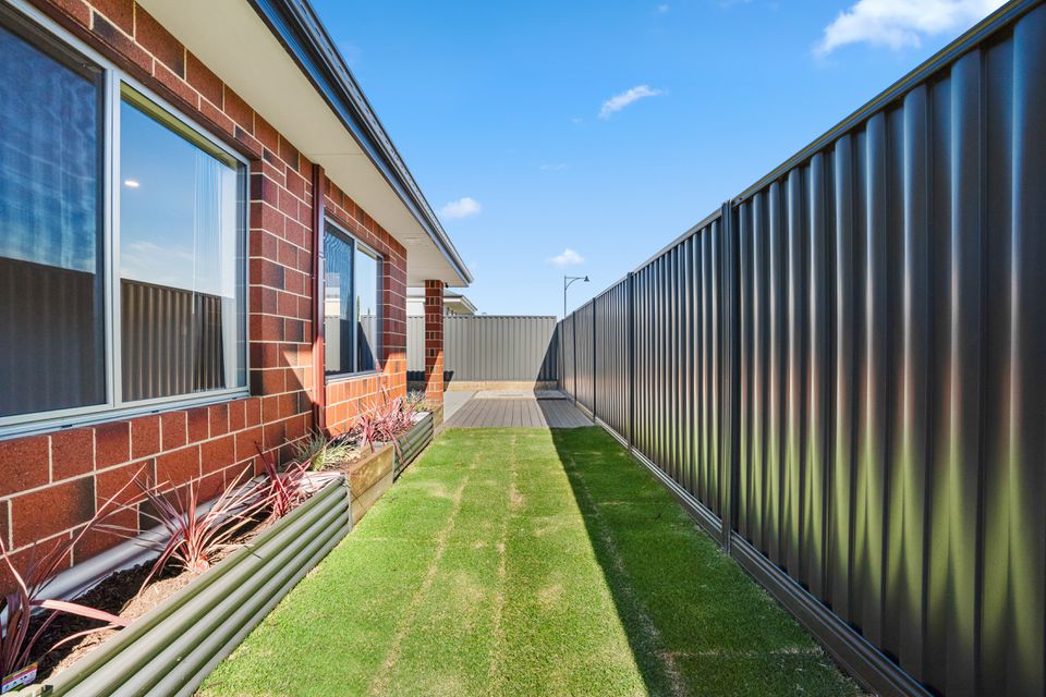 24 Flemington Drive, Baldivis