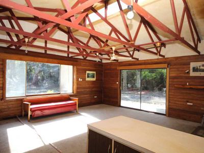 385 Randalls Bay Road, Eggs And Bacon Bay