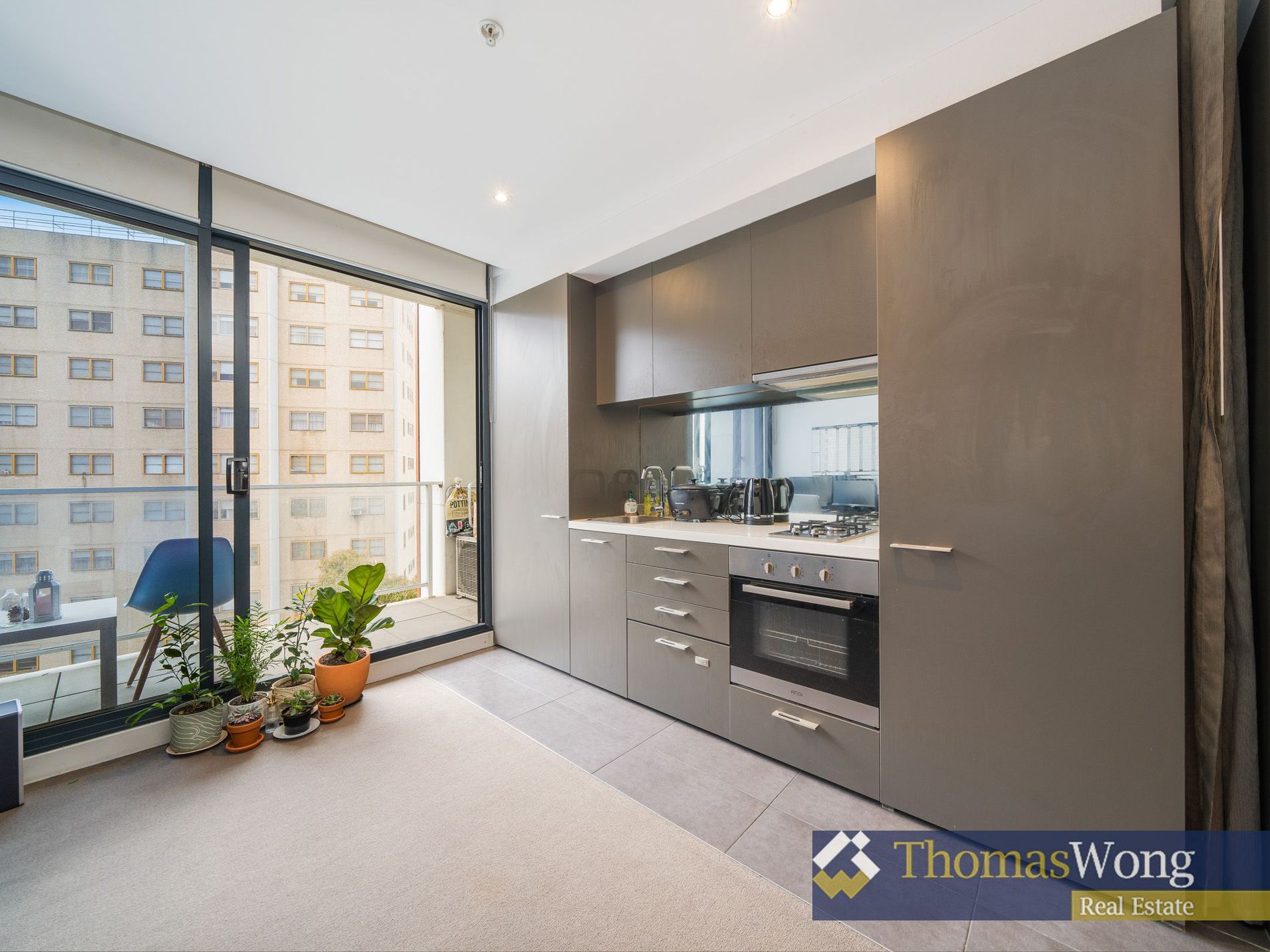 705 / 32 Bray Street, South Yarra