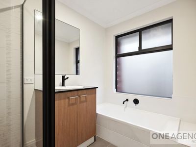 5 Chamaeleon Road, Bennett Springs