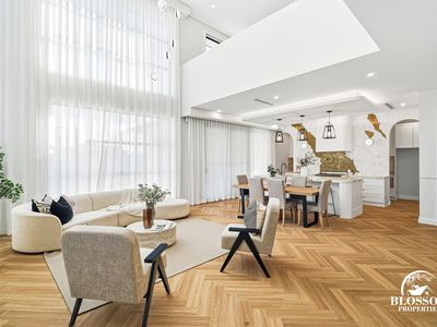 45  Almandin Street (THE GABLES), Box Hill