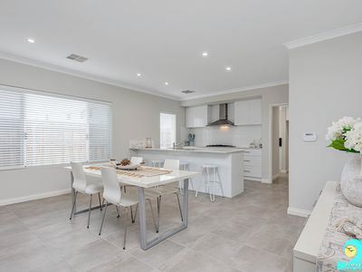 30 Seaside Avenue, Yanchep