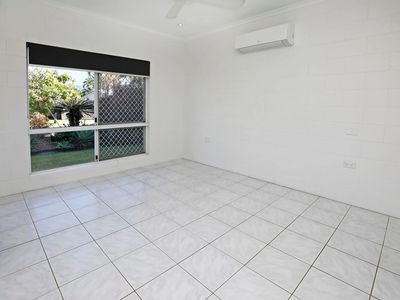 6 Mcrobbs Close, Edmonton