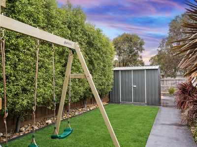 2 Halycon Bend, Beveridge