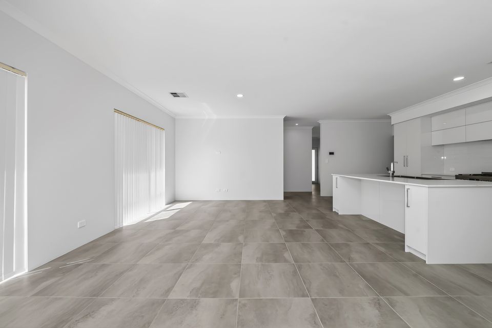 7 ELATION GROVE, Baldivis