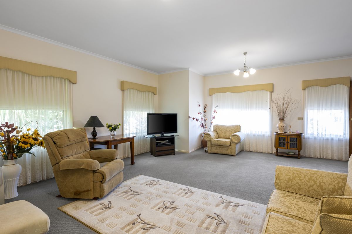 3 Somerset Crescent, Mansfield