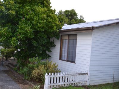 86 Lakeside, Mount Beauty