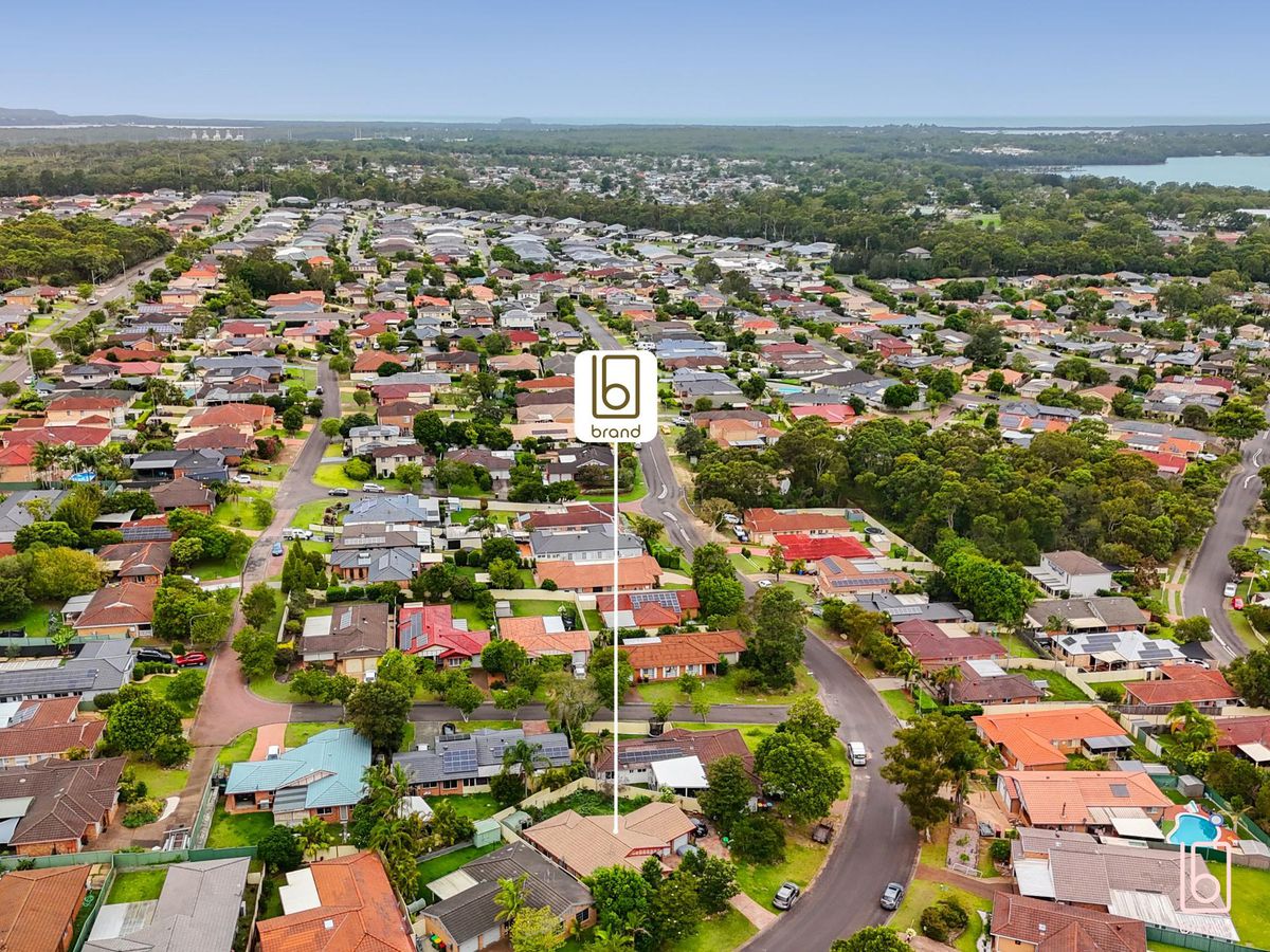 12 St Lawrence Avenue, Blue Haven