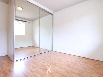 8 / 96 Station street, West Ryde