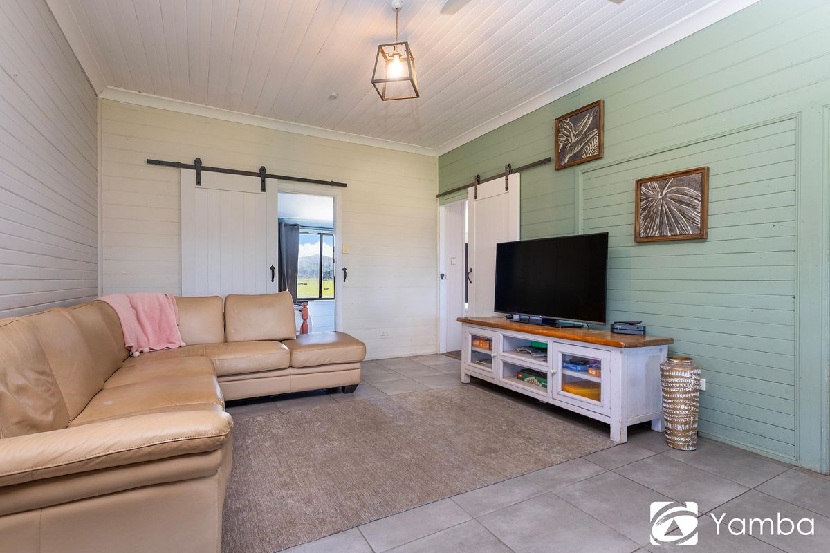 176 Old Ferry Road, Ashby