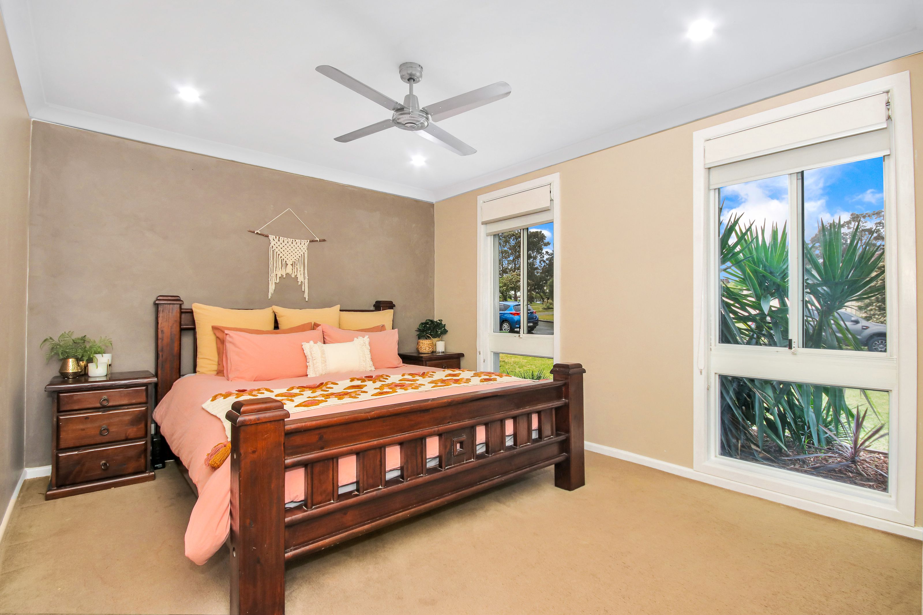 1 Oberon Crescent, SOUTH PENRITH