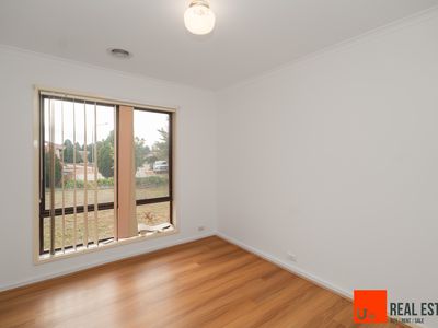 14 McAulay Place, Florey