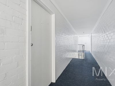 4 / 15 McCann Crescent, Lenah Valley