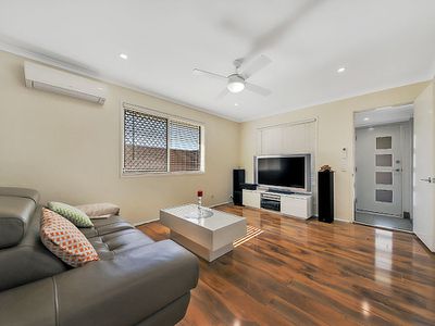 16 Magdalene Street, Wynnum West