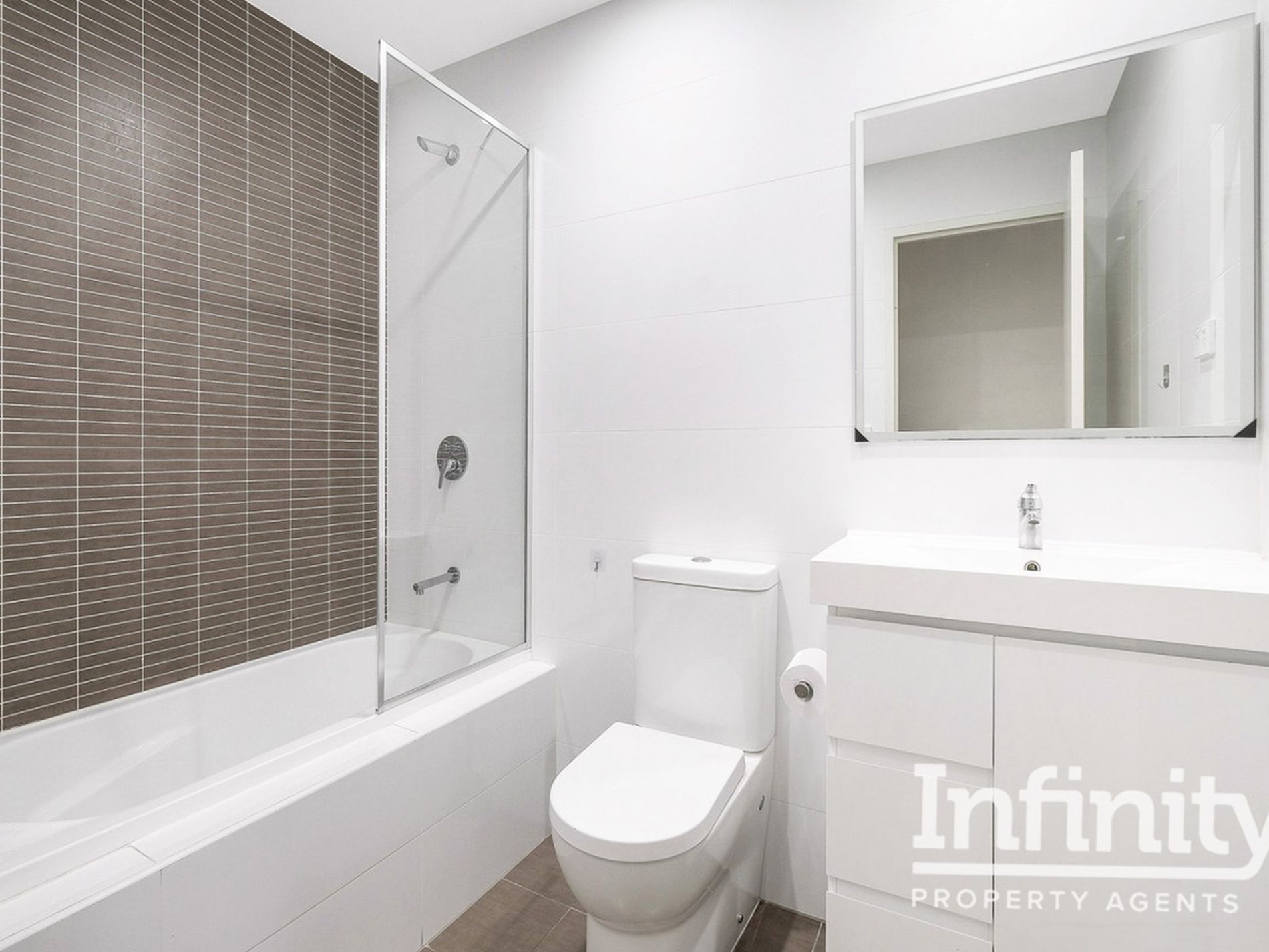 1001 / 11 Charles Street, Canterbury