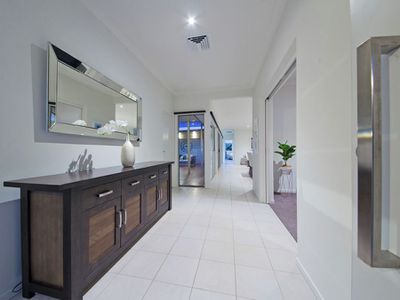 51 Torrens Crescent, Wakerley